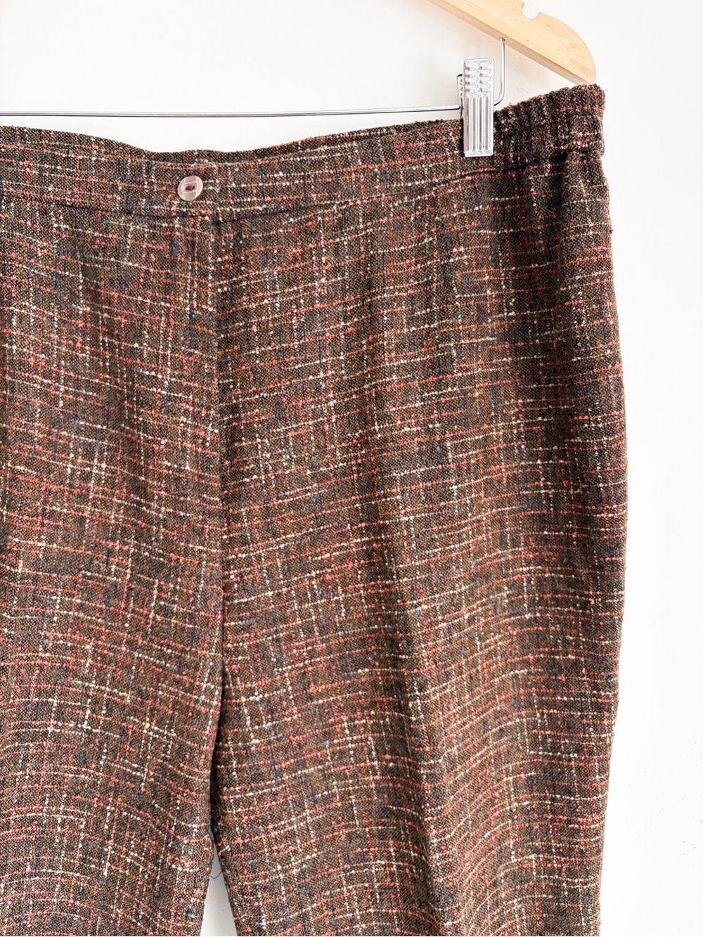 Vintage AGMIR Brown Textured Trousers, Size L - Handcrafted in Europe - Picture 2 of 5